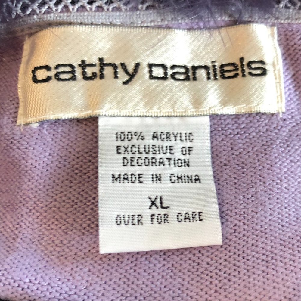 VERY PRETTY KATHY DANIELS SWEATER WITH FAUX FUR AROUND THE NECK LINE NWT SIZE XL - Picture 7 of 8